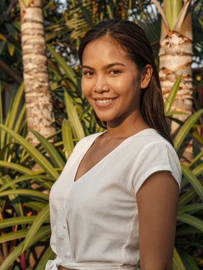 Thai woman Ploy from Bangkok ready for lasting romance