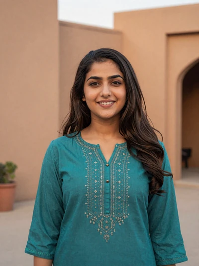 Verified Pakistani woman Fatima from Lahore seeking genuine relationship on safe dating site