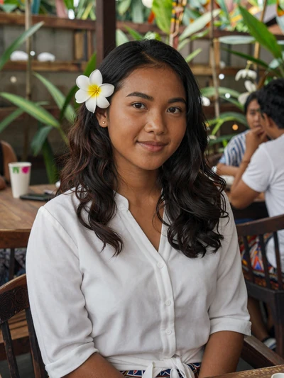 Balinese woman Dewi from Bali seeking genuine long-term relationship online