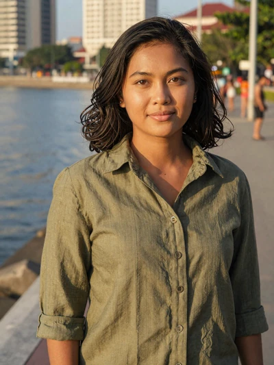 Indonesian woman Wulan from Surabaya ready for meaningful cross-cultural connection