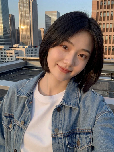 Chinese single Ling Wei from Shenzhen looking for genuine love online