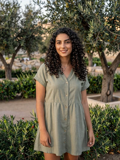 Jordanian woman Lina from Irbid looking for committed relationship online