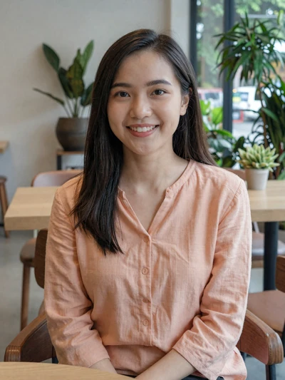 Indonesian woman Putri from Jakarta open to international dating and cultural connection